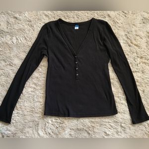 Old Navy long sleeve shirt